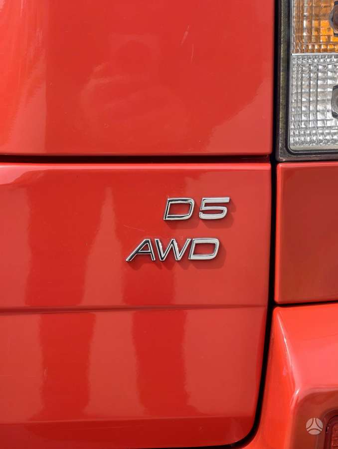 Volvo XC90, 2.4 l., off-road / crossover