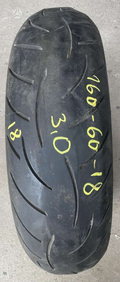 Metzeler Roadtec Z8 interact, летние 160/60 R18