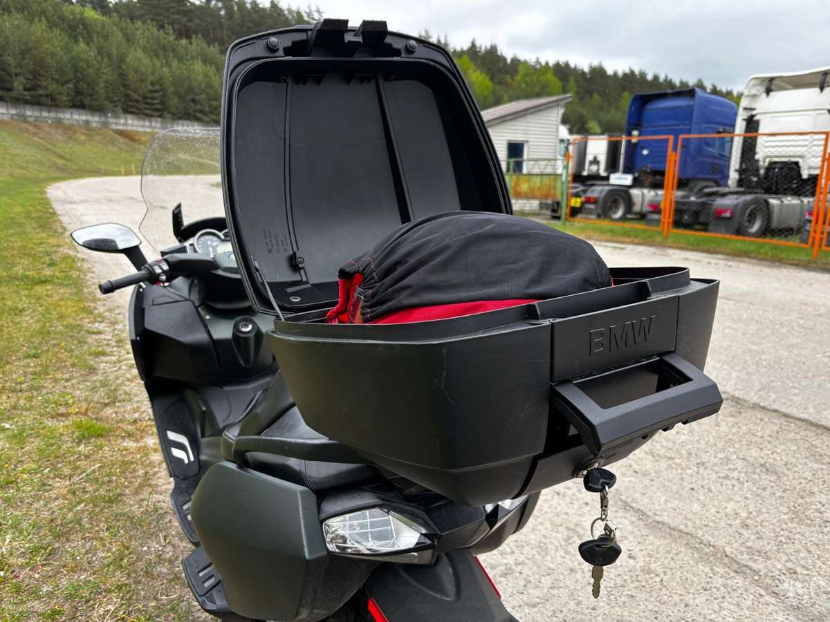 BMW C 650 GT 647cc, scooters / mopeds