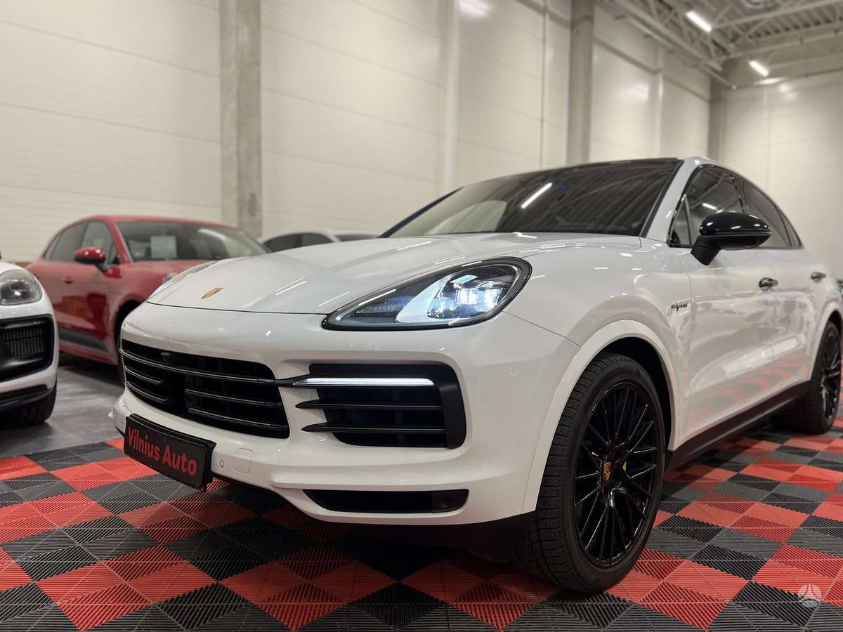 Porsche Cayenne Coupe - 7