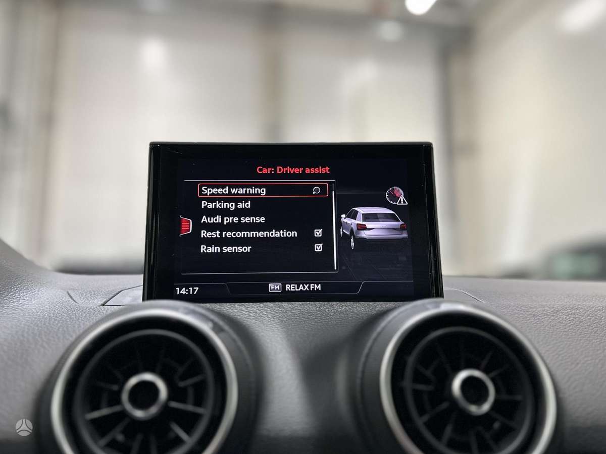Audi Q2, 1.0 l., visureigis / krosoveris