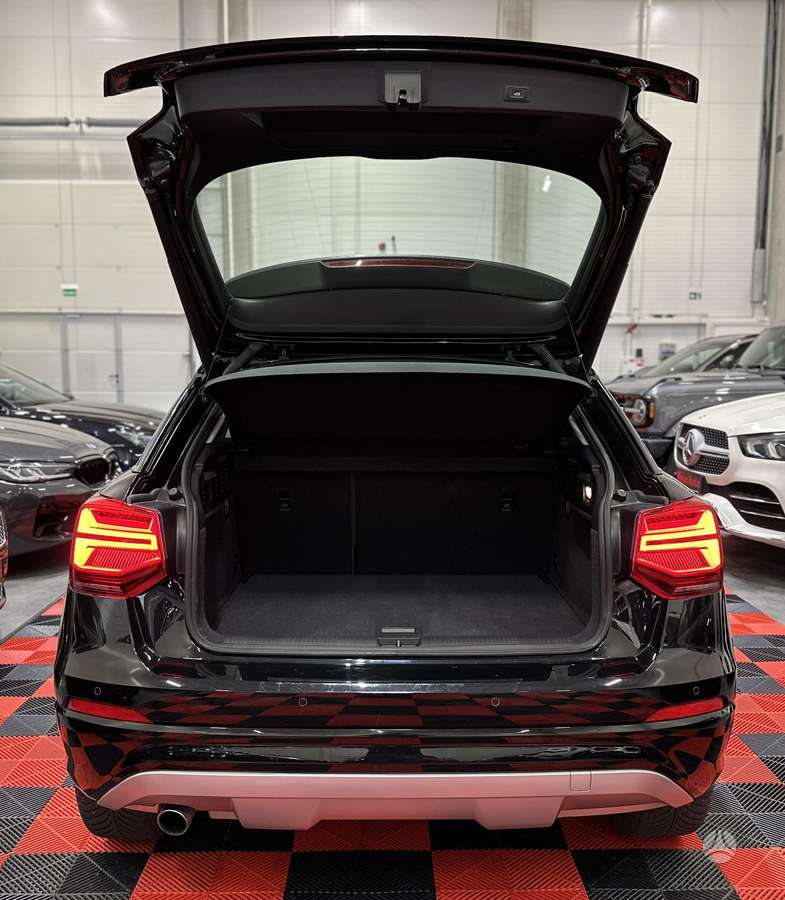 Audi Q2, 1.0 l., visureigis / krosoveris