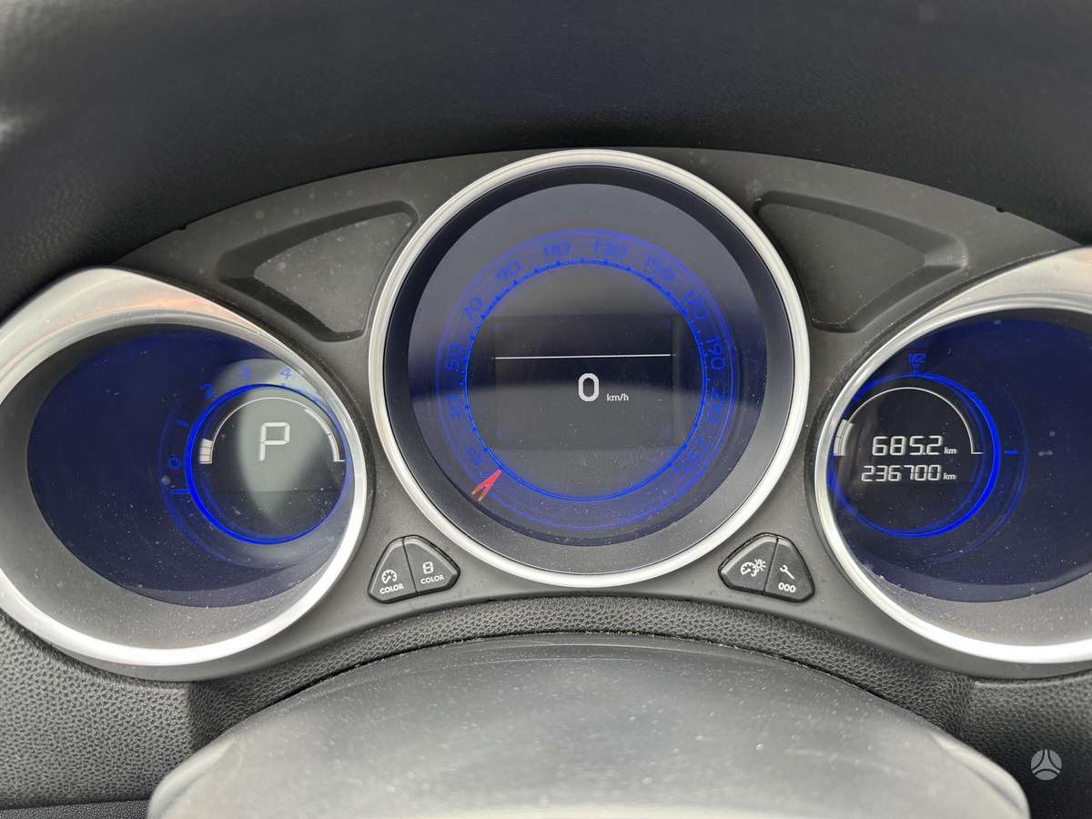 Citroen DS4, 1.6 l., hatchback