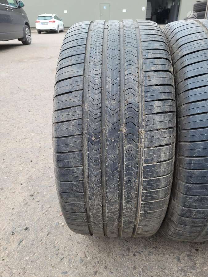 Goodyear Eagle sport moe, universalios 285/40 R20