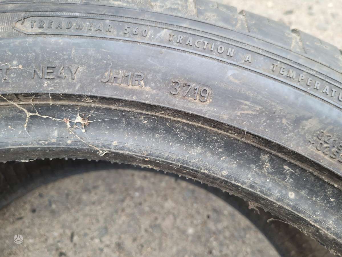 Goodyear Eagle sport moe, всесезонные 285/40 R20