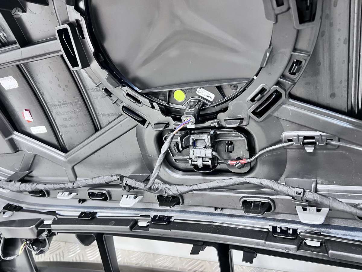 Mercedes-Benz EQE kėbulo dalys