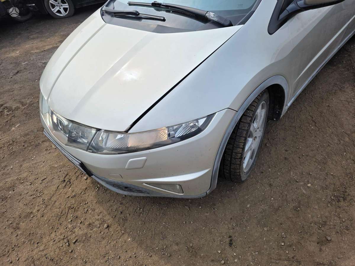 Honda Civic rezerves daļās