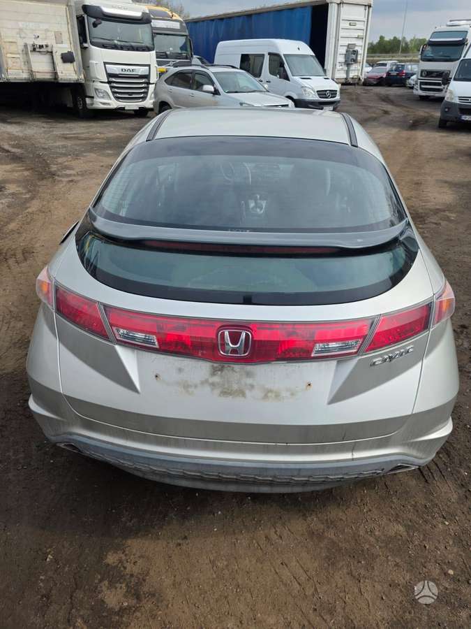 Honda Civic rezerves daļās