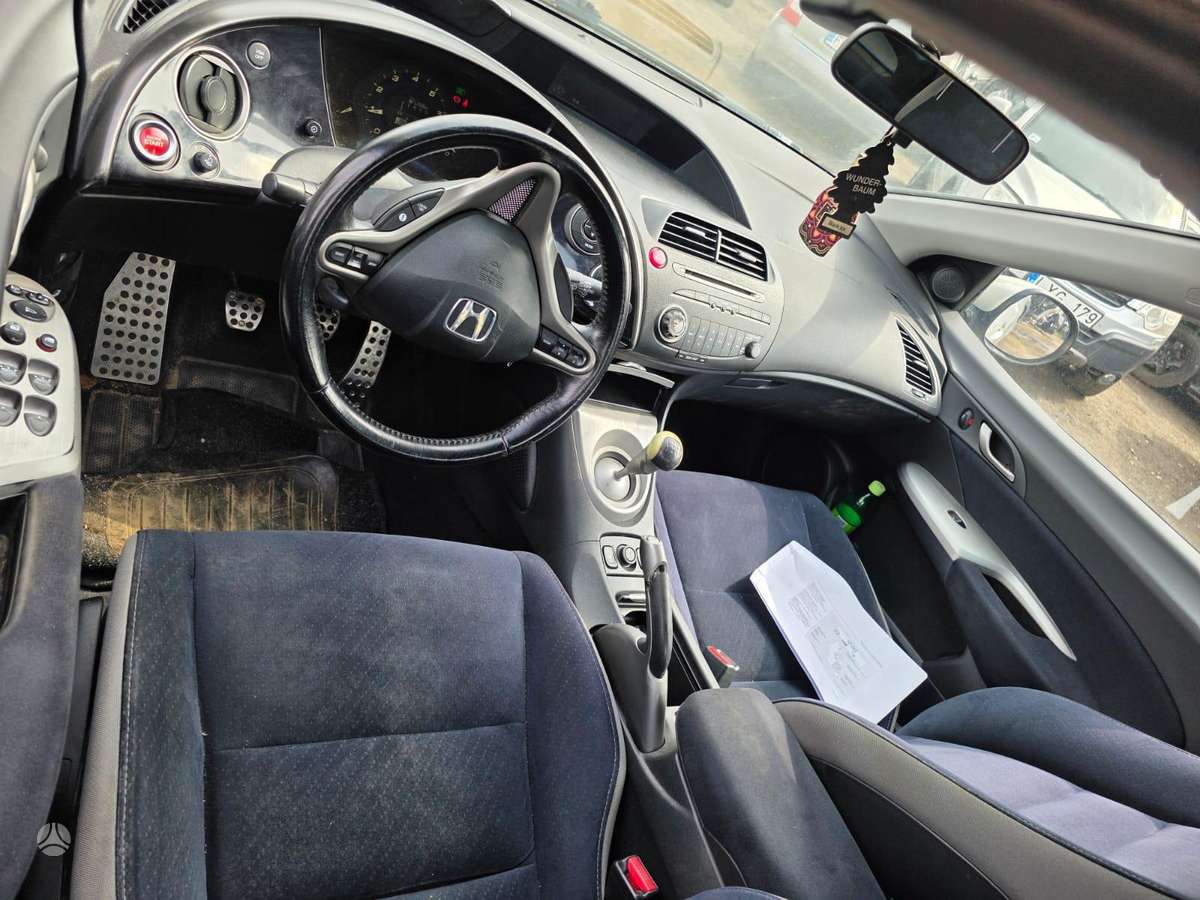 Honda Civic rezerves daļās