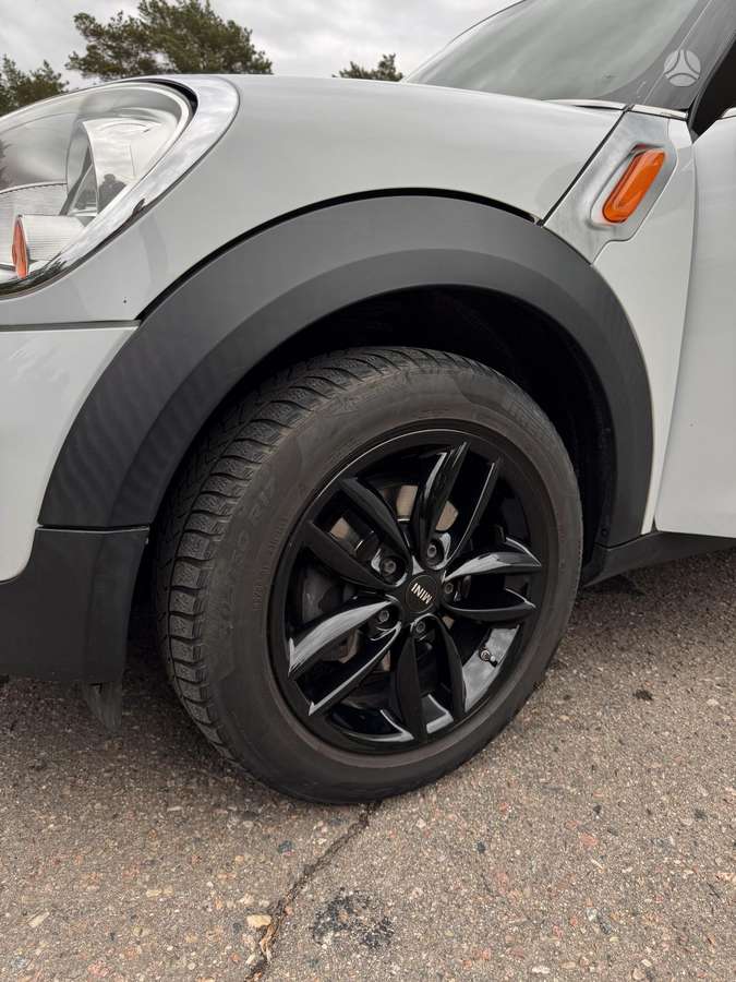 Mini Countryman, Хэтчбек
