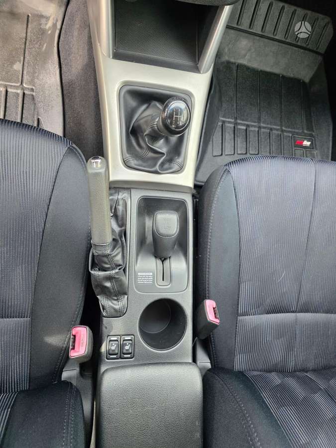 Subaru Forester, 2.0 l., Внедорожник / Кроссовер