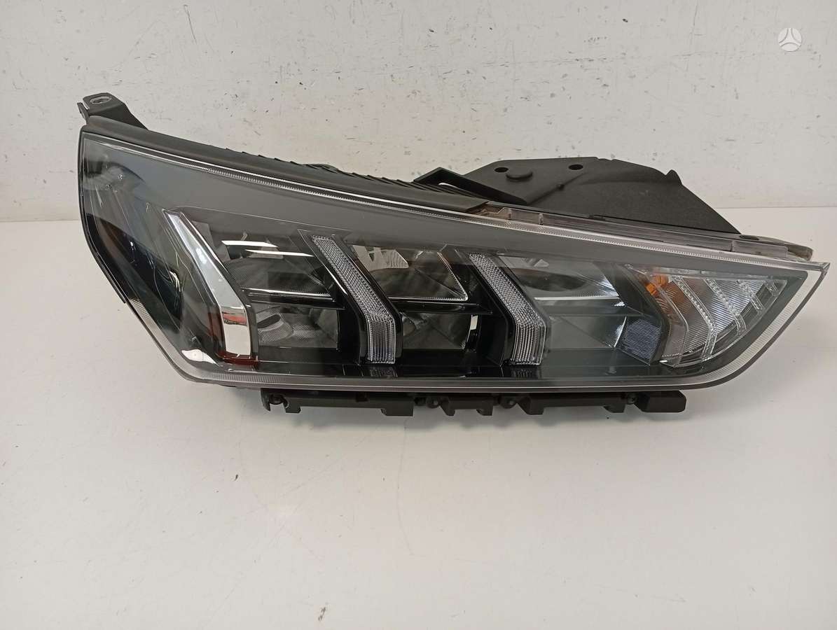 Hyundai IONIQ bumpers, lights