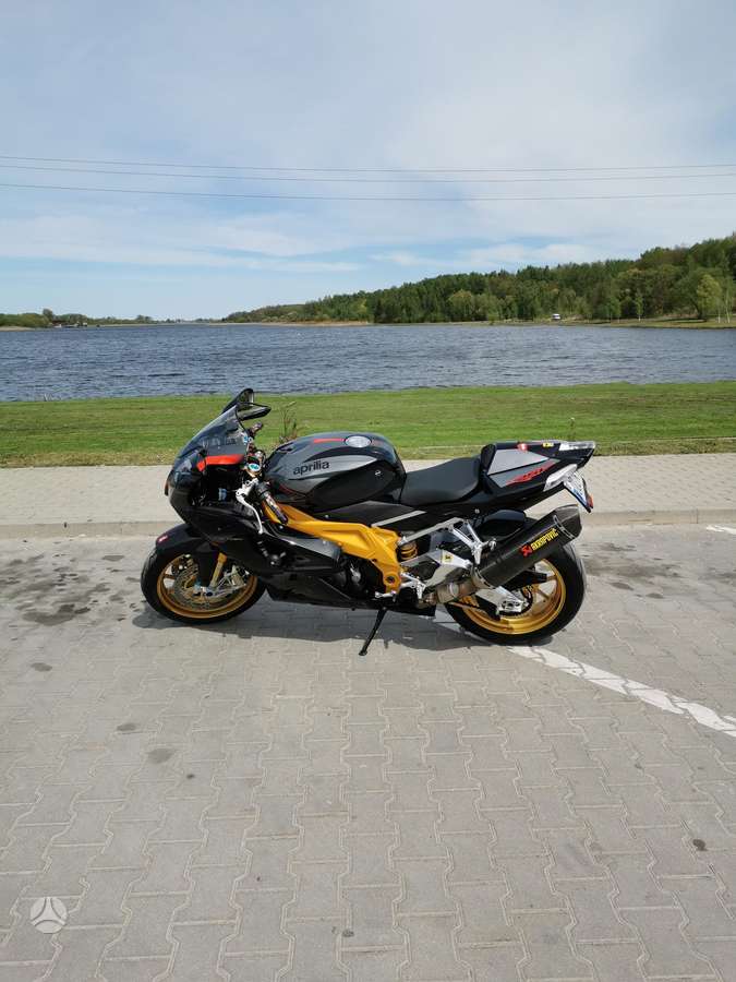 Aprilia RSV 998cc, superbikes