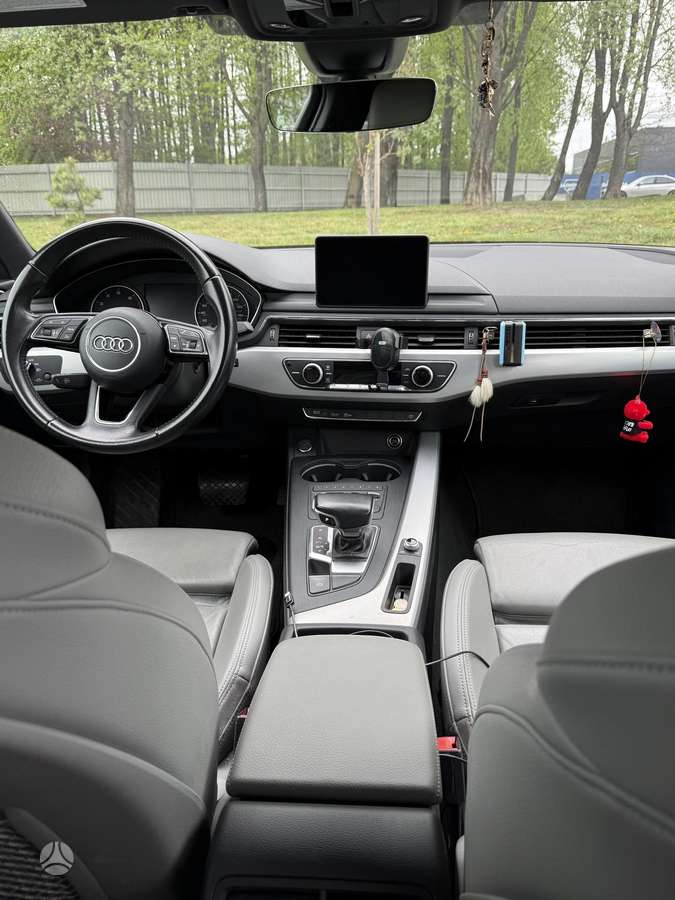 Audi A4, 2.0 l., sedans