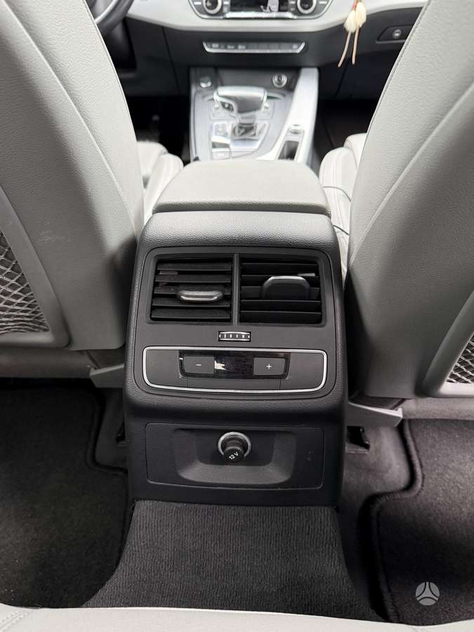 Audi A4, 2.0 l., sedans