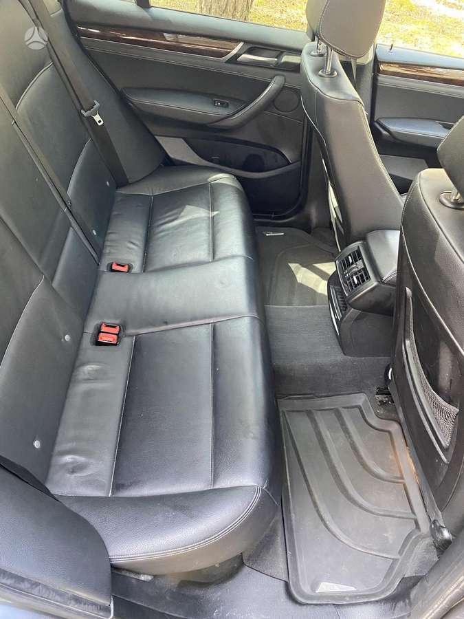 BMW X3, 2.0 l., off-road / crossover