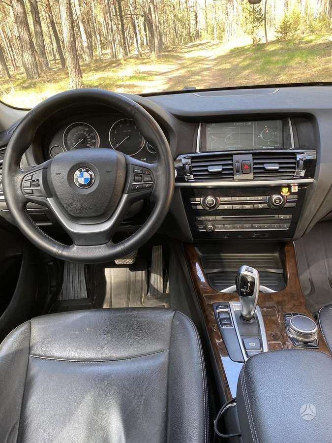 BMW X3, 2.0 l., off-road / crossover