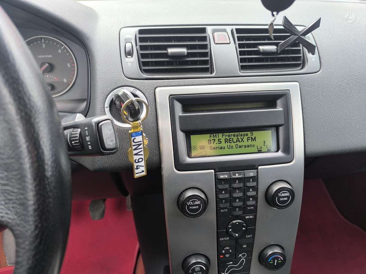 Volvo C30, 2.0 l., hatchback