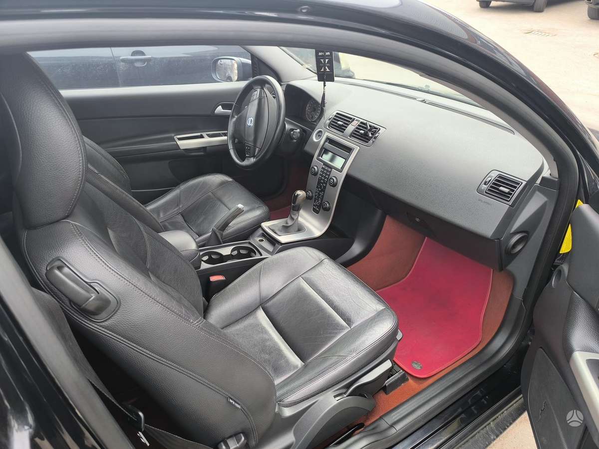 Volvo C30, 2.0 l., hatchback