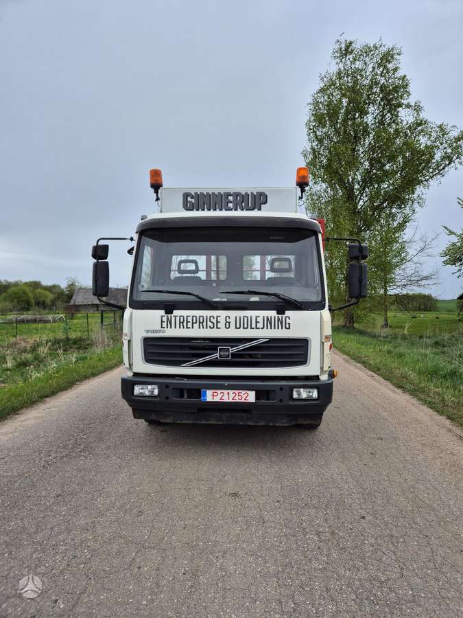 Volvo FL180, auto vedēji