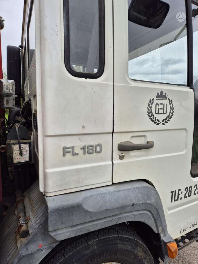 Volvo FL180, auto vedēji