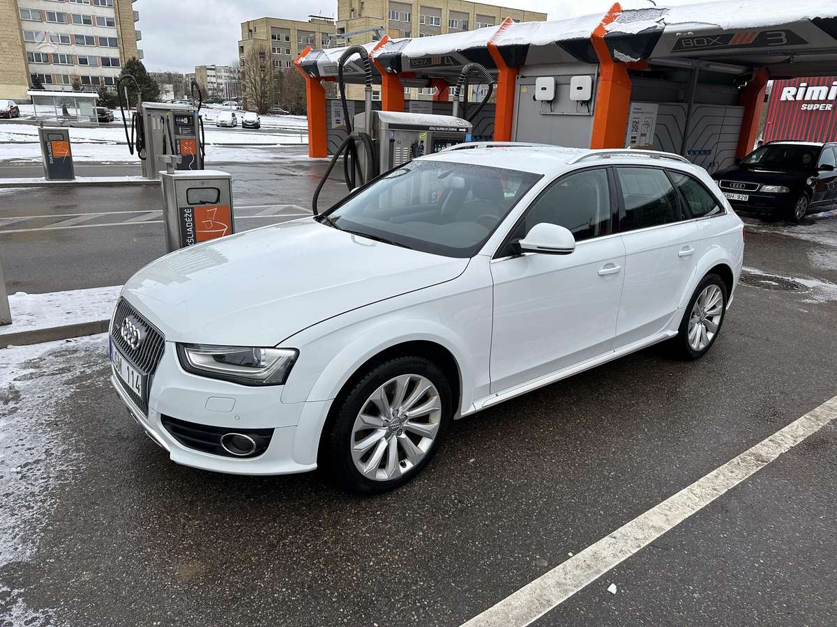Audi A4 allroad, 2.0 l., universalas