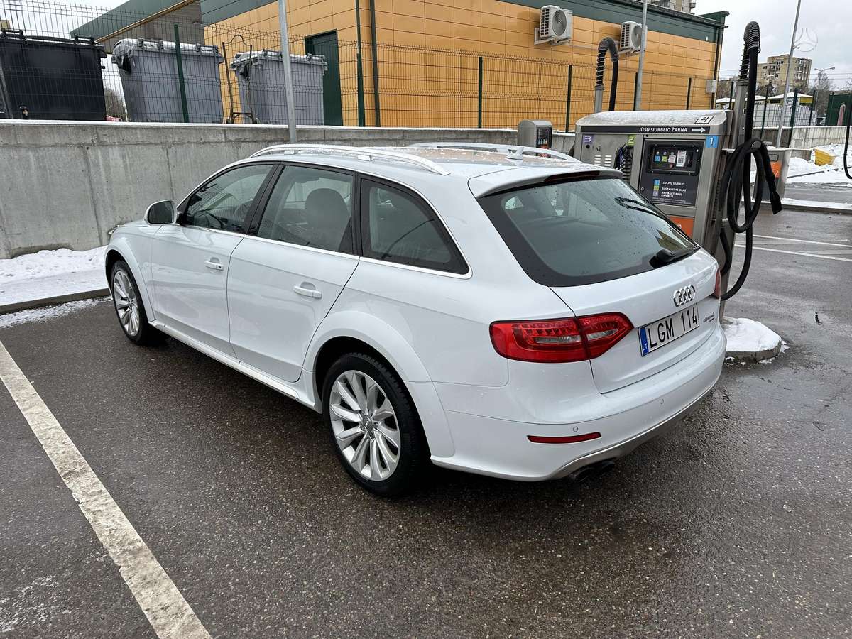 Audi A4 allroad, 2.0 l., universalas