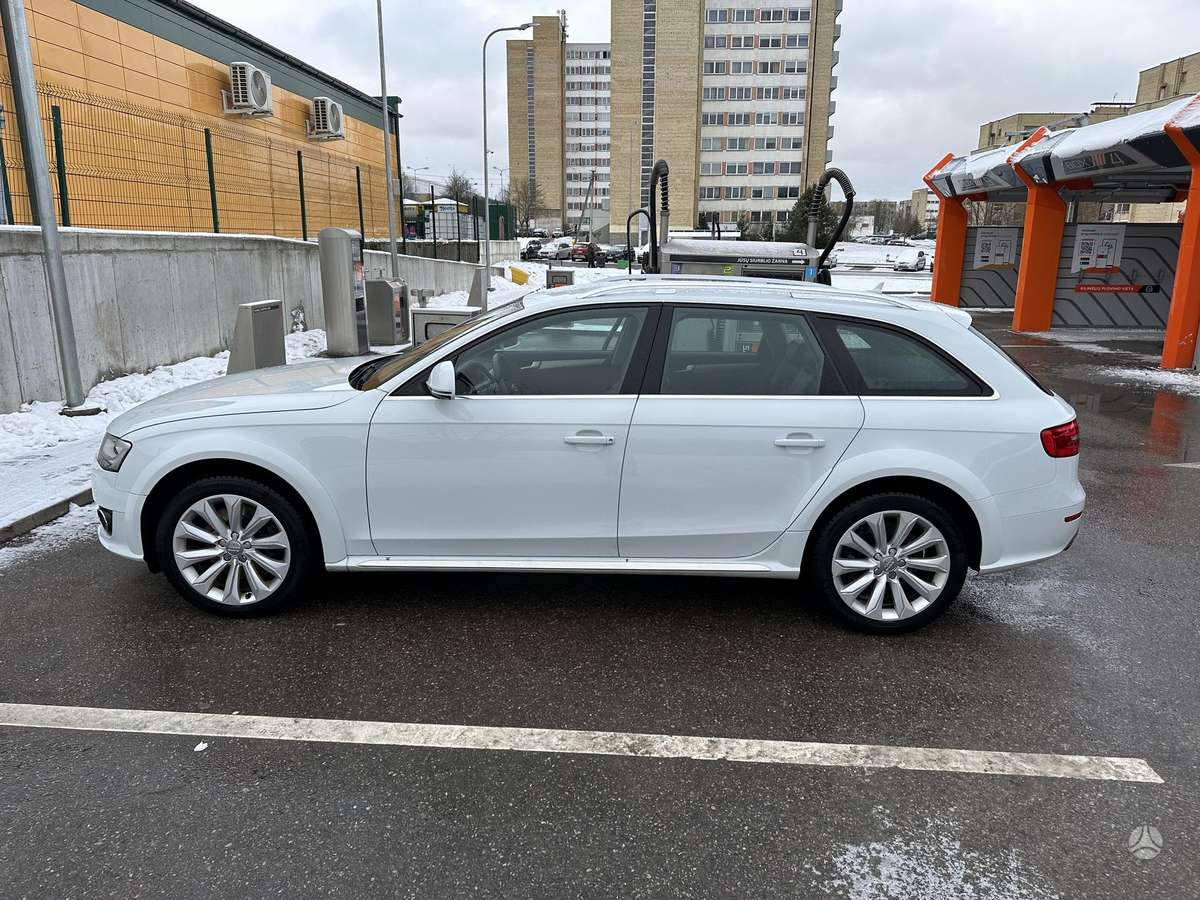 Audi A4 allroad, 2.0 l., universalas