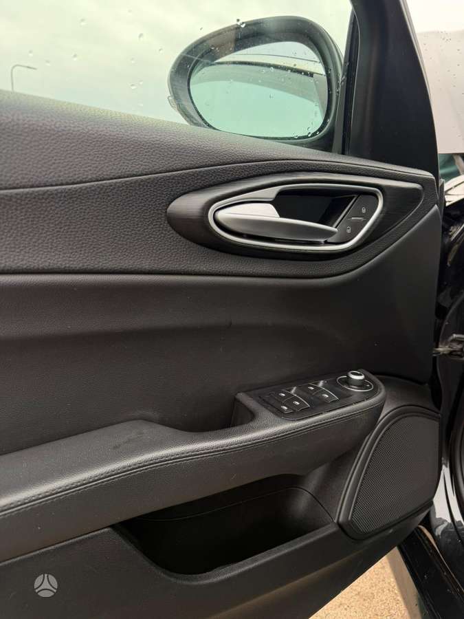 Alfa Romeo Giulia, 2.1 l., Седан