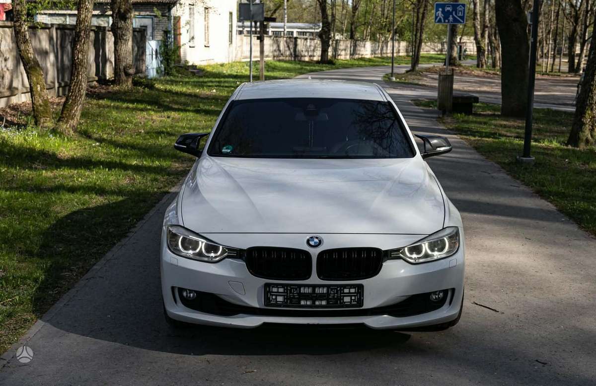 BMW 328, 2.0 l., Седан