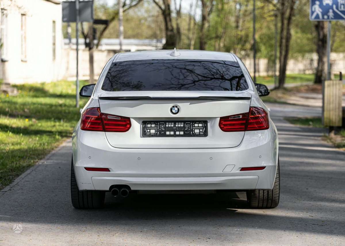 BMW 328, 2.0 l., Седан