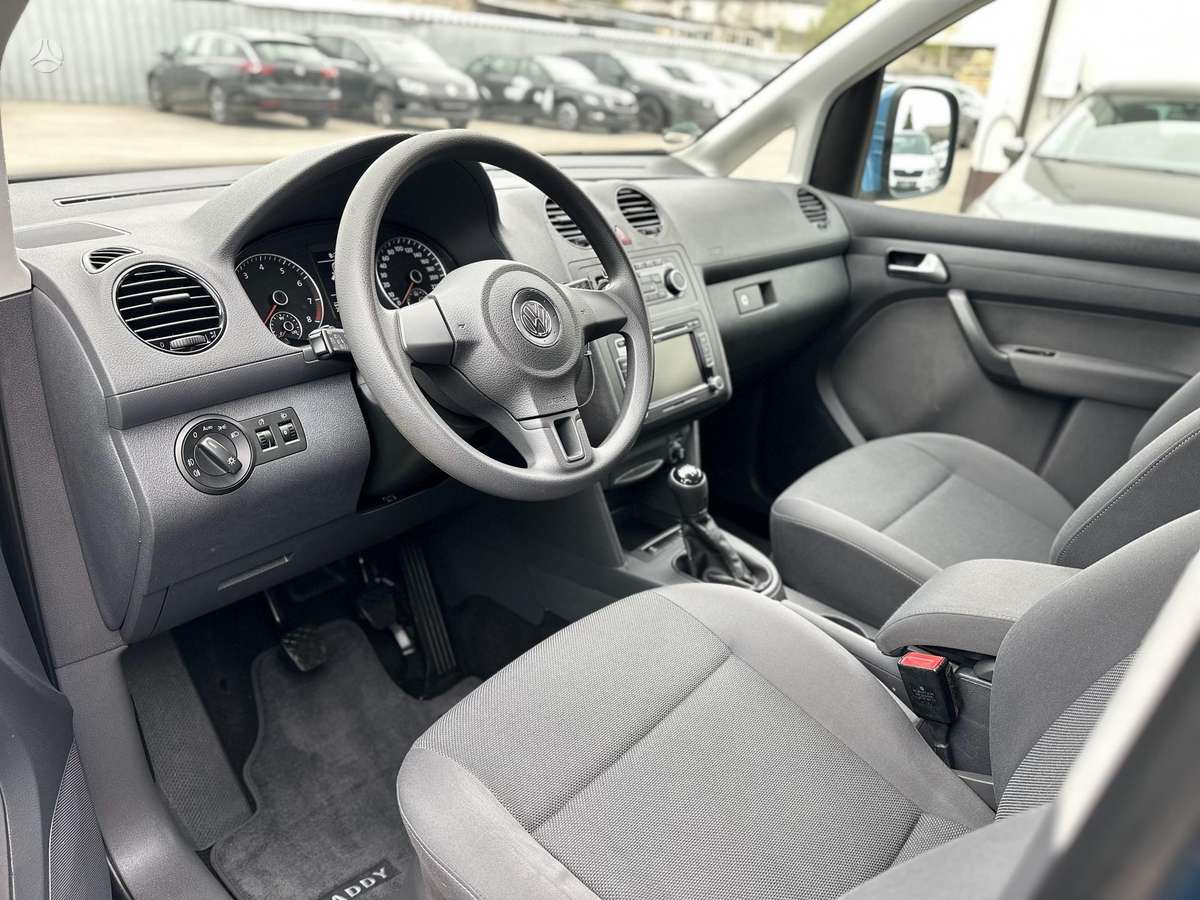 Volkswagen Caddy, 1.2 l., Минивэн