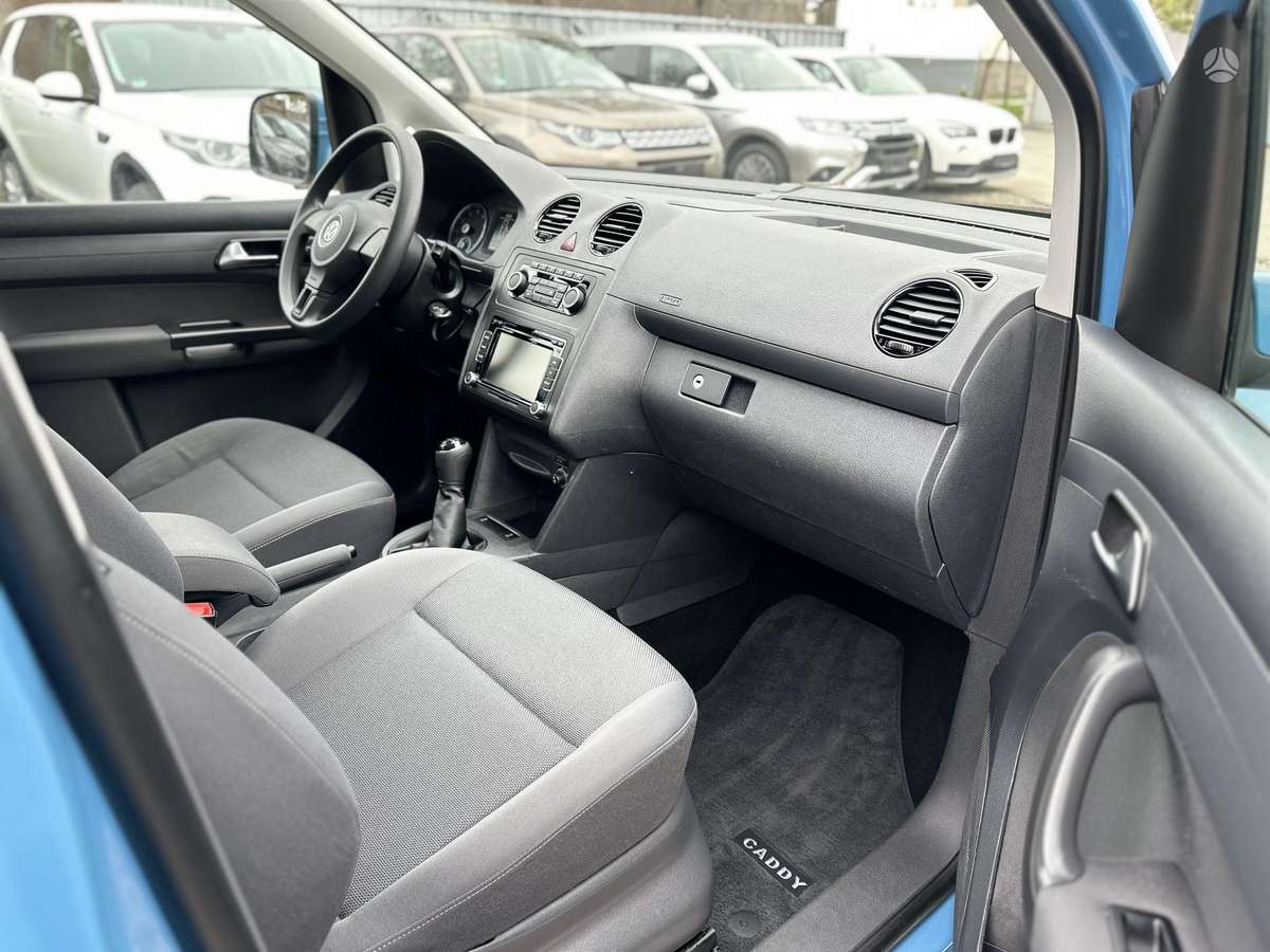 Volkswagen Caddy, 1.2 l., Минивэн