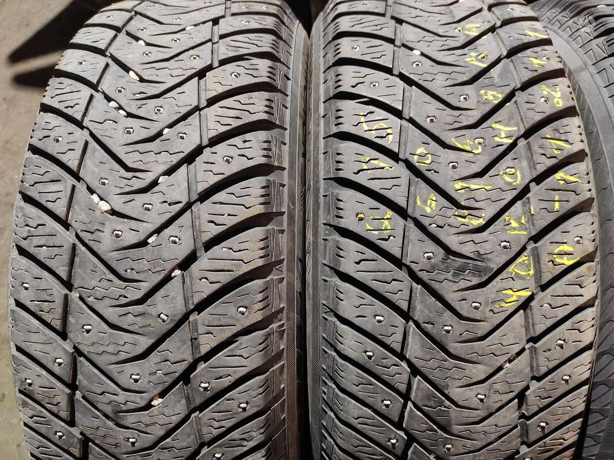 Michelin, žieminės 215/60 R16