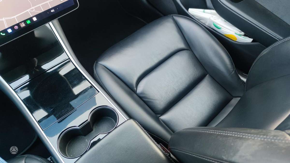 Tesla Model 3, 81 кВт·ч, Хэтчбек