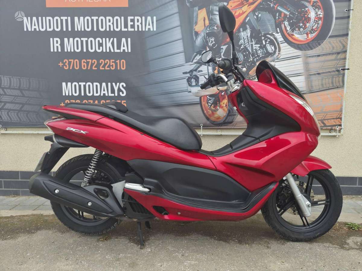 Honda PCX 125cc, scooters / mopeds