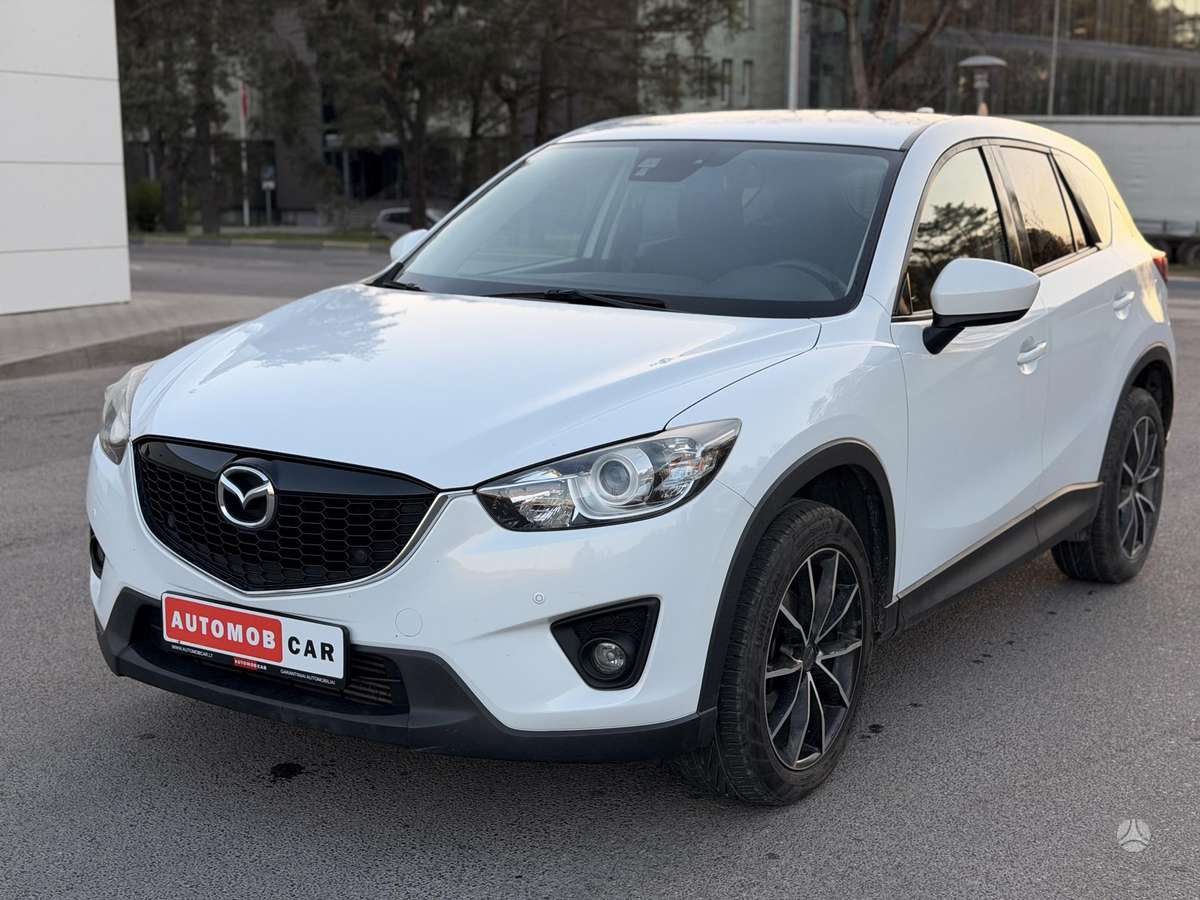 Mazda CX-5, 2.2 l., off-road / crossover