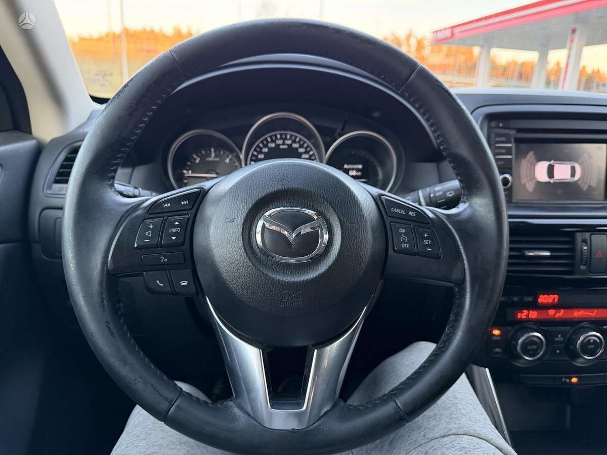 Mazda CX-5, 2.2 l., off-road / crossover