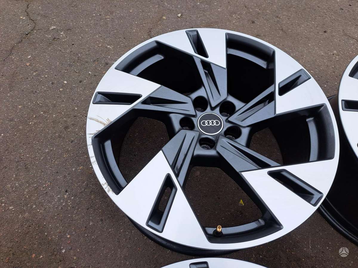 Audi Q7 Q5 A7 A6, light alloy, R20