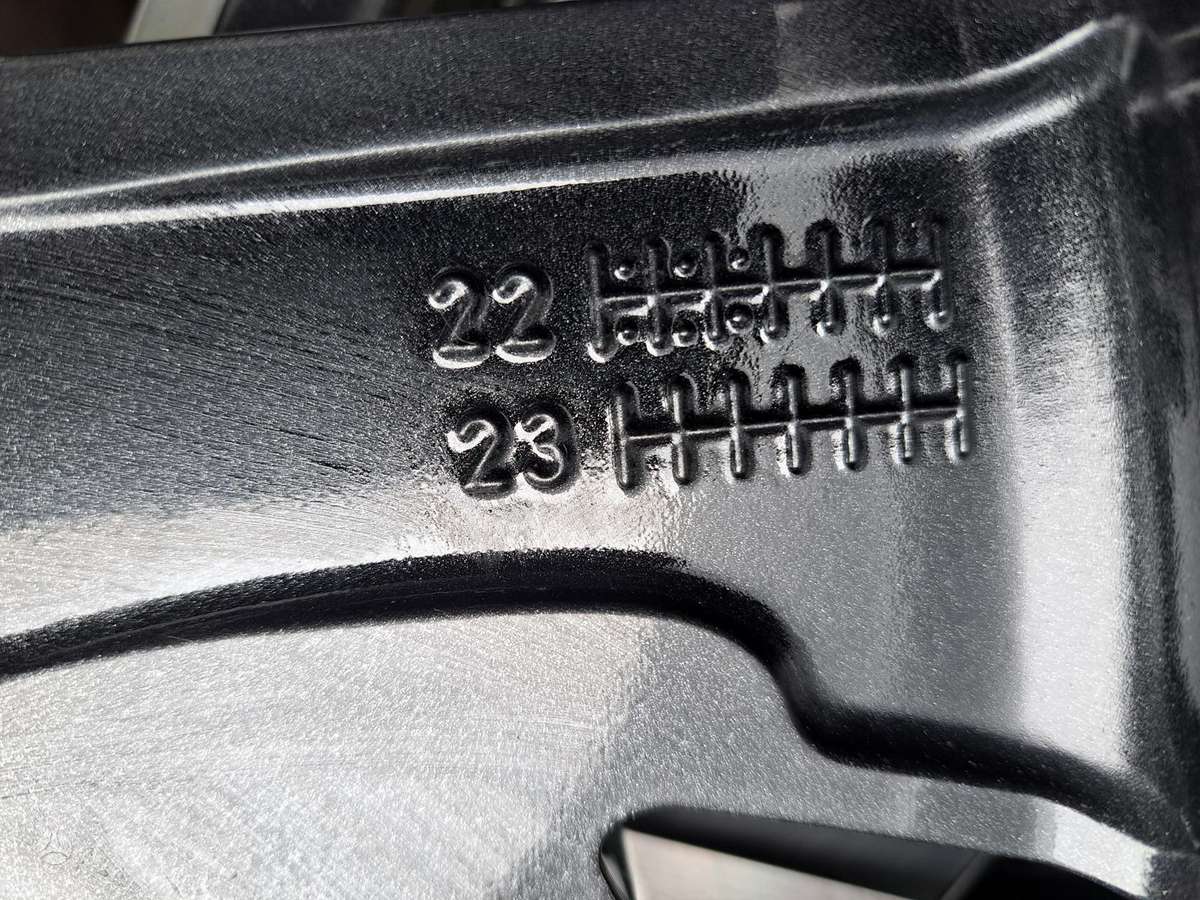 Audi Q7 Q5 A7 A6, light alloy, R20