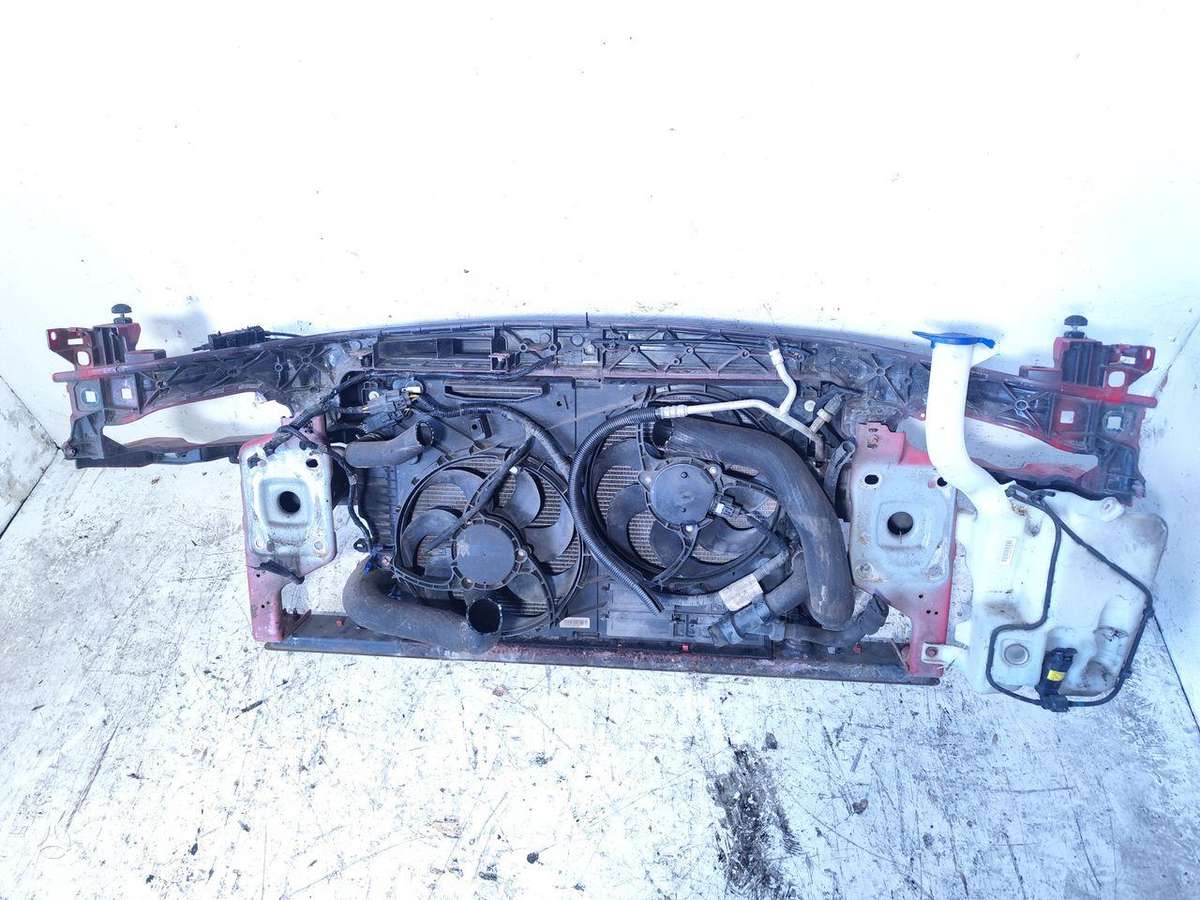 Ford Mondeo hood (front, rear)