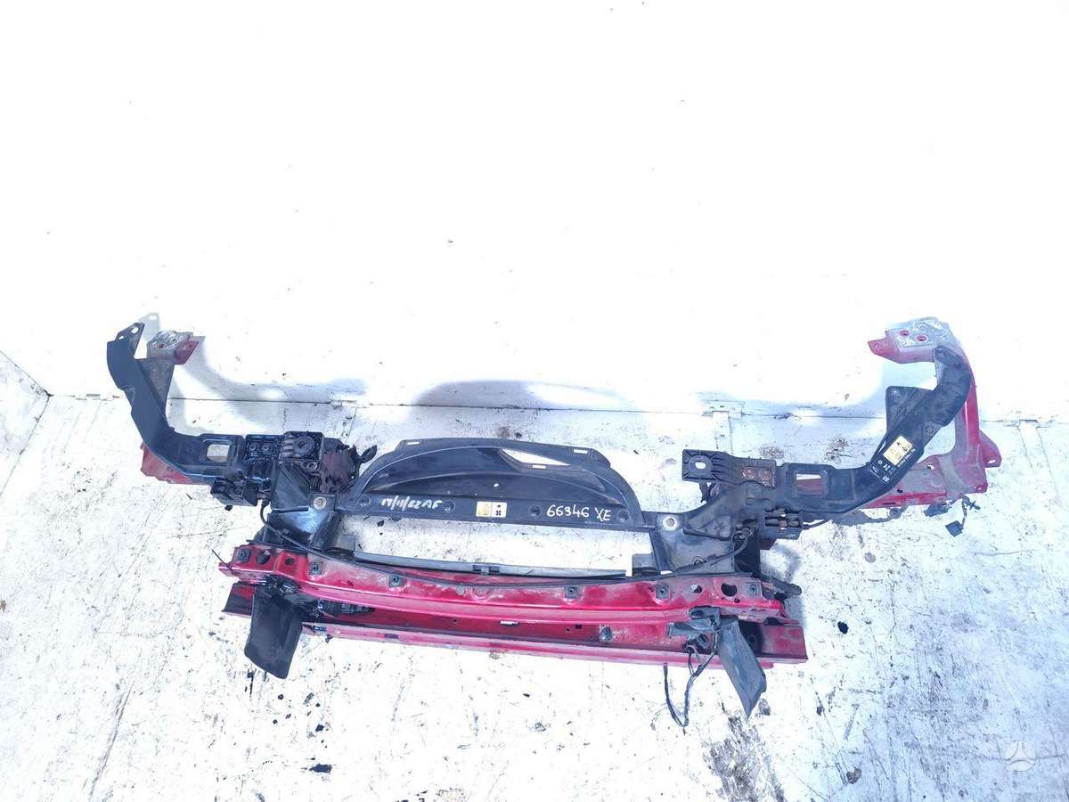 Jaguar XE hood (front, rear)