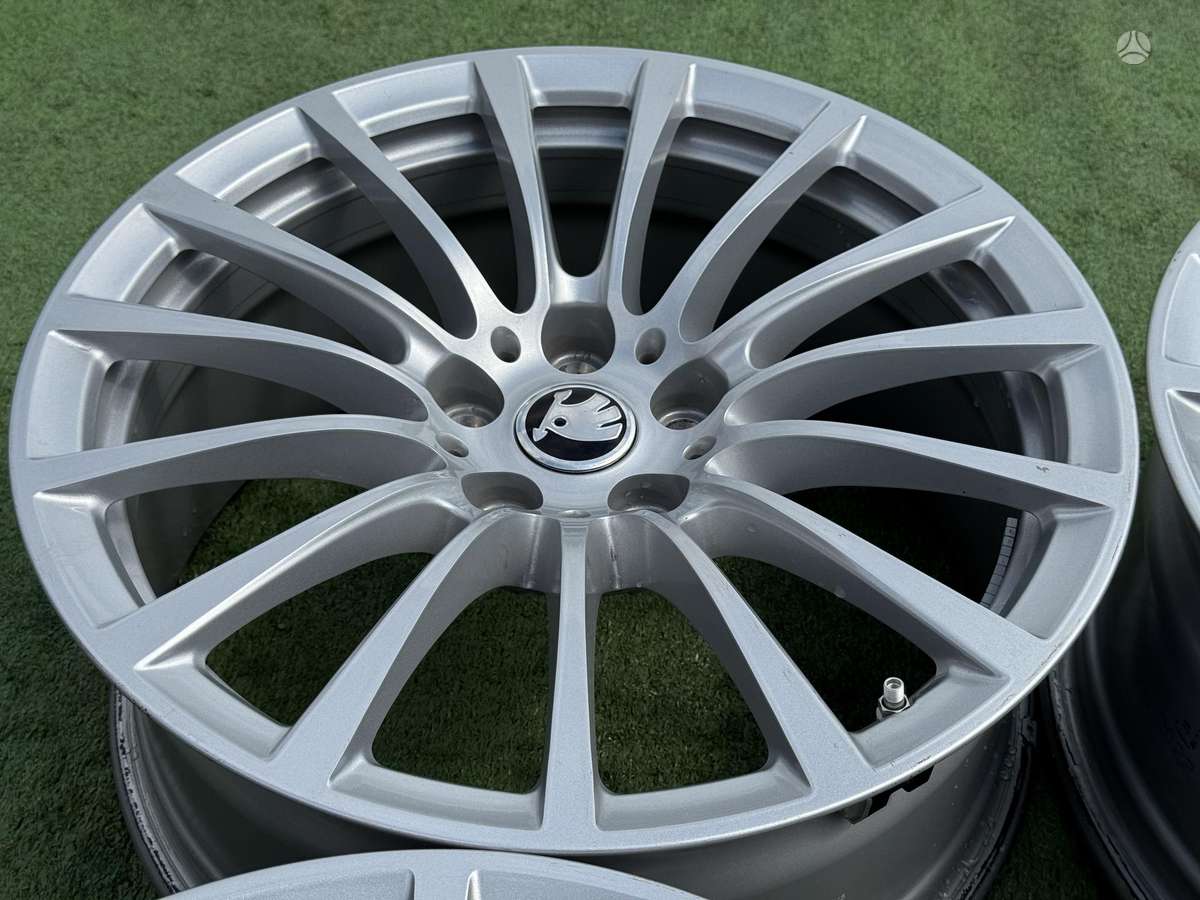 Skoda 8J, ET30, light alloy, R18