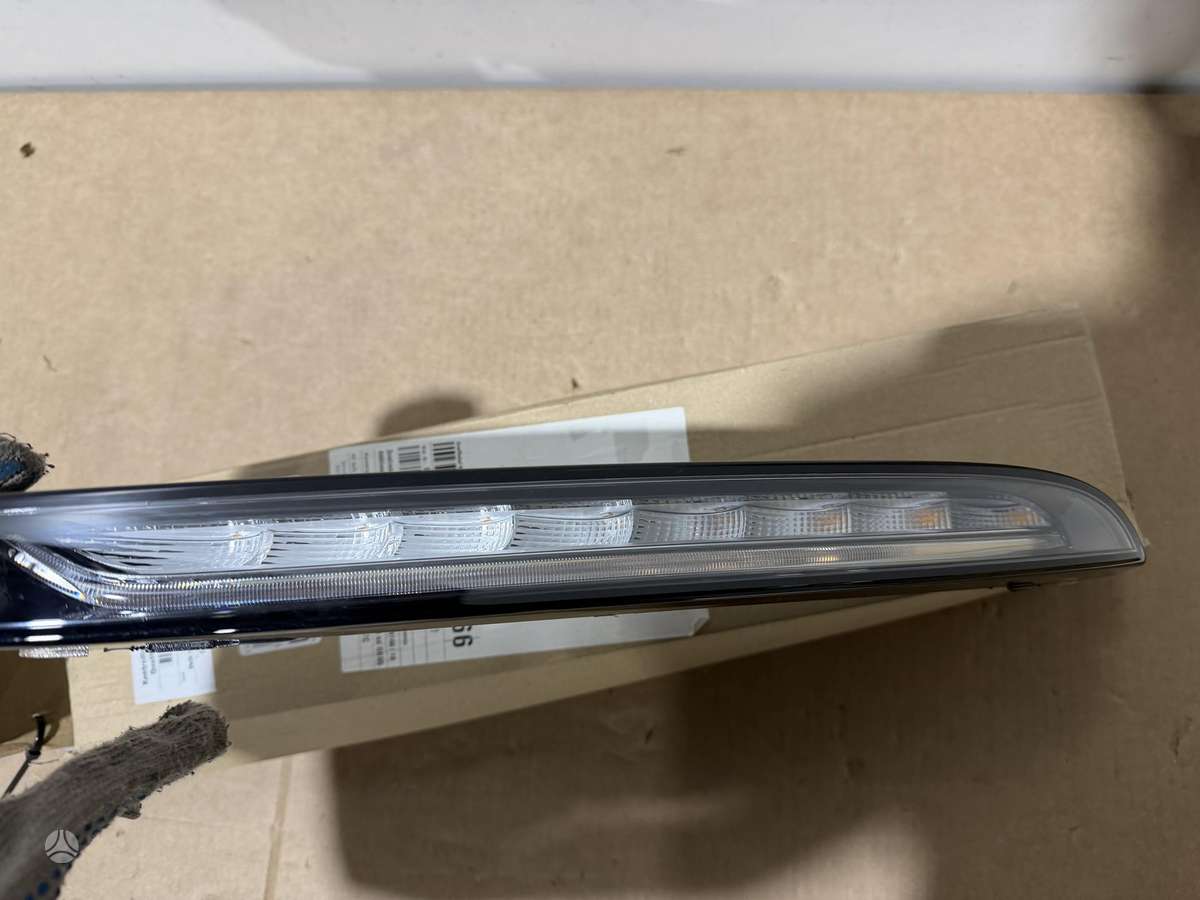 Porsche Macan 95b807683h 95b807683h1e0 centriniu groteliu kodai kaina 210eur
