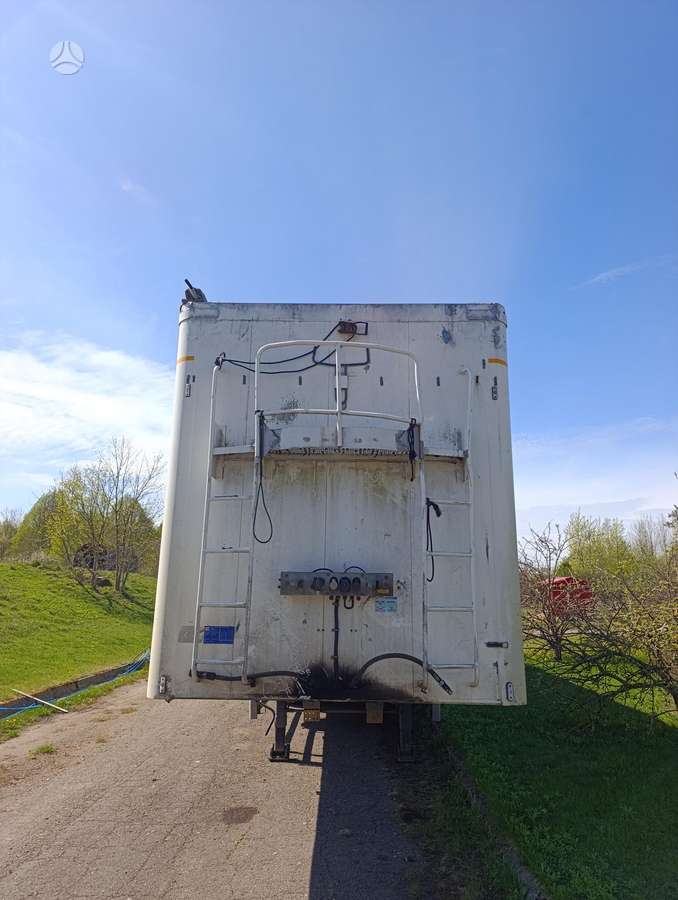 Knapen, with moving floor
