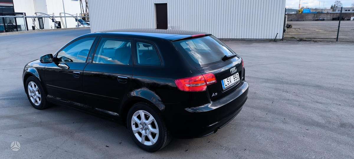 Audi A3, 1.2 l., hatchback