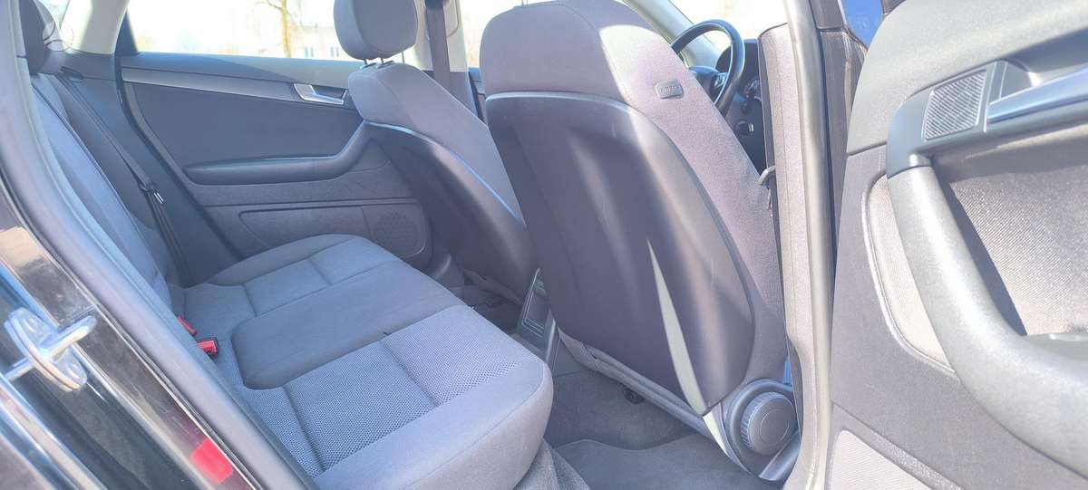 Audi A3, 1.2 l., hatchback