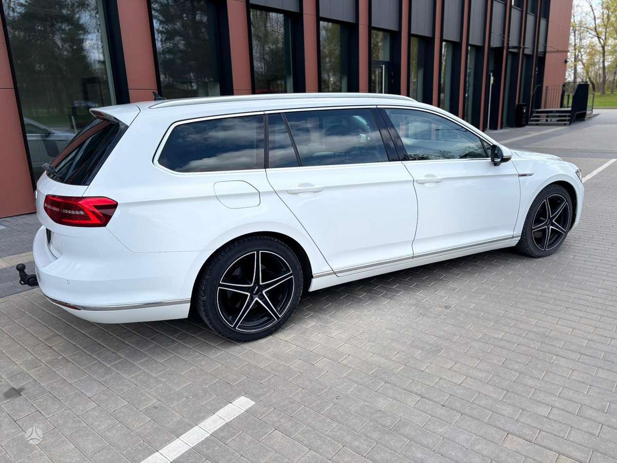 Volkswagen Passat, 2.0 l., Универсал