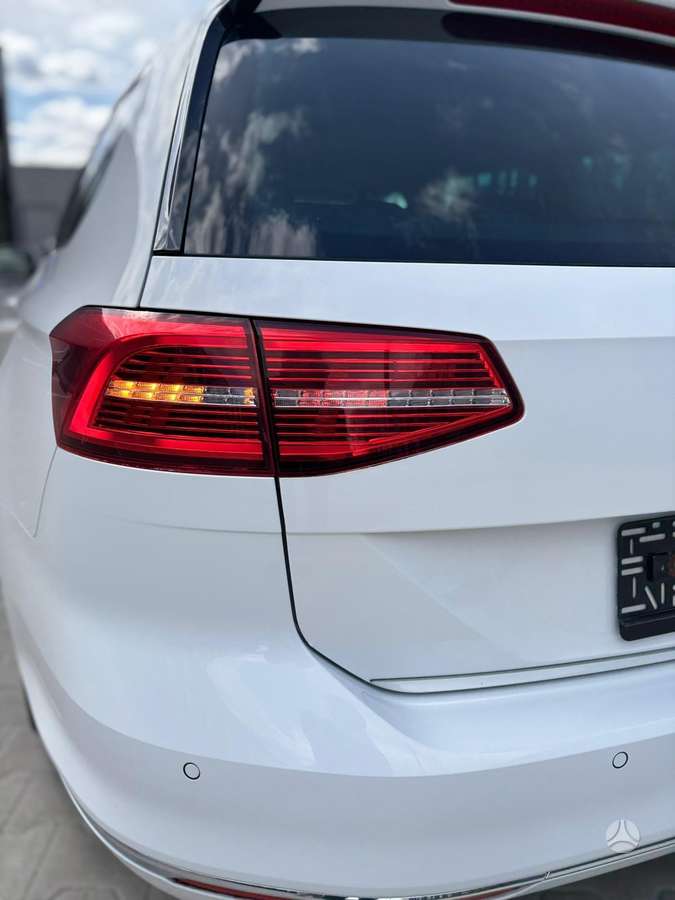 Volkswagen Passat, 2.0 l., Универсал