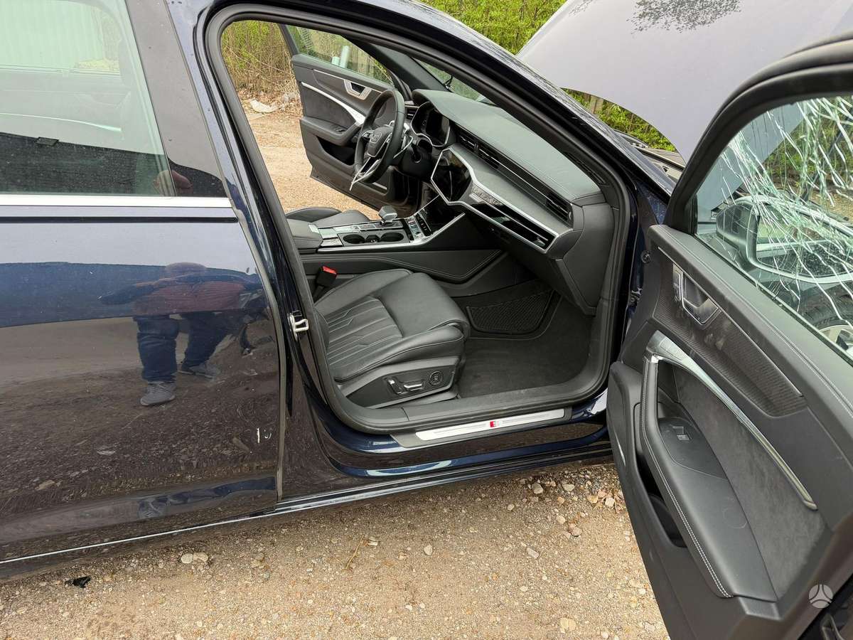 Audi S6, 2.9 l., Седан